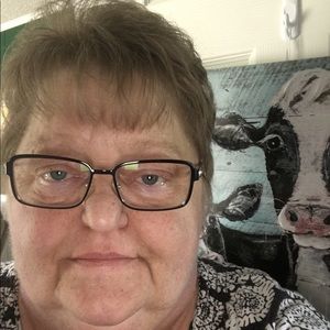 Meet your Posher, Glenda